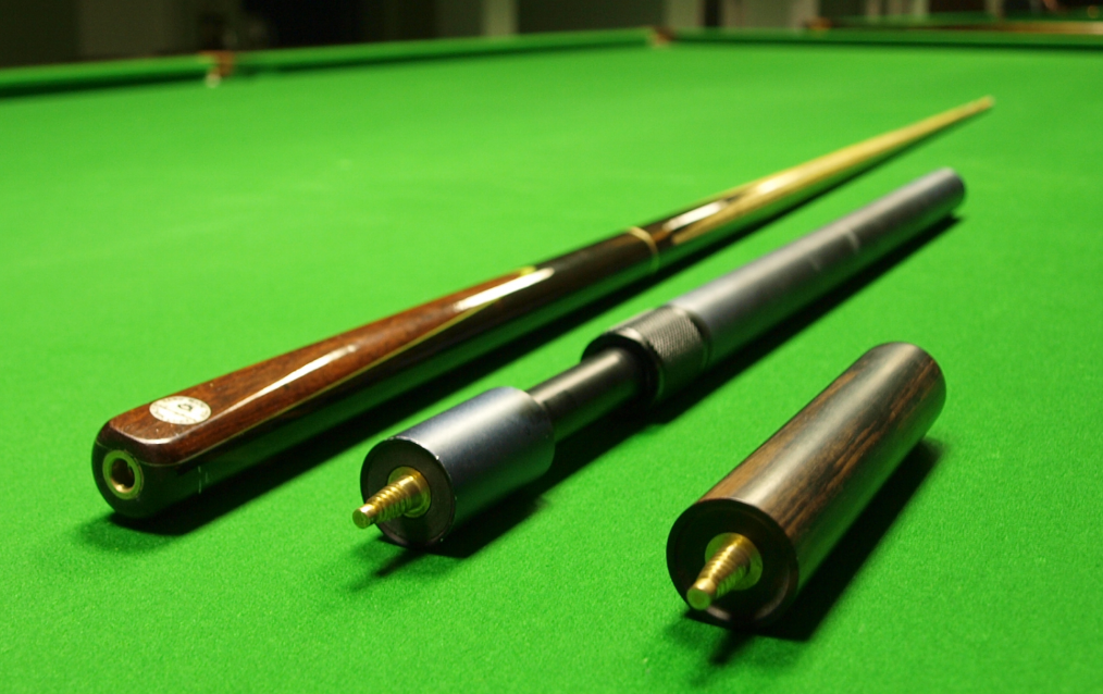 billiard cue